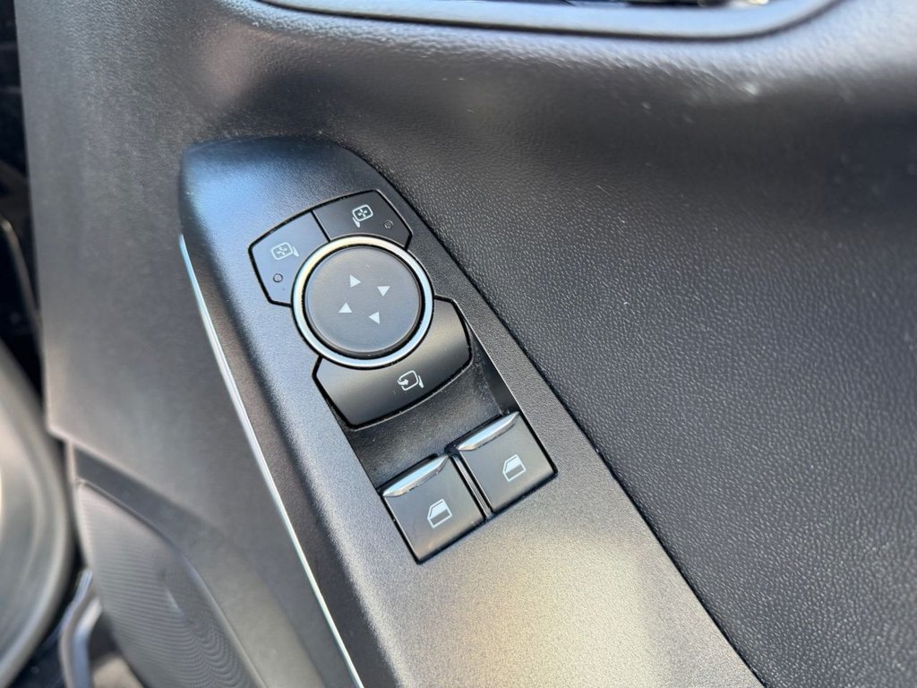 Used Ford Fiesta 2018 for sale - 76439117: Photo 31