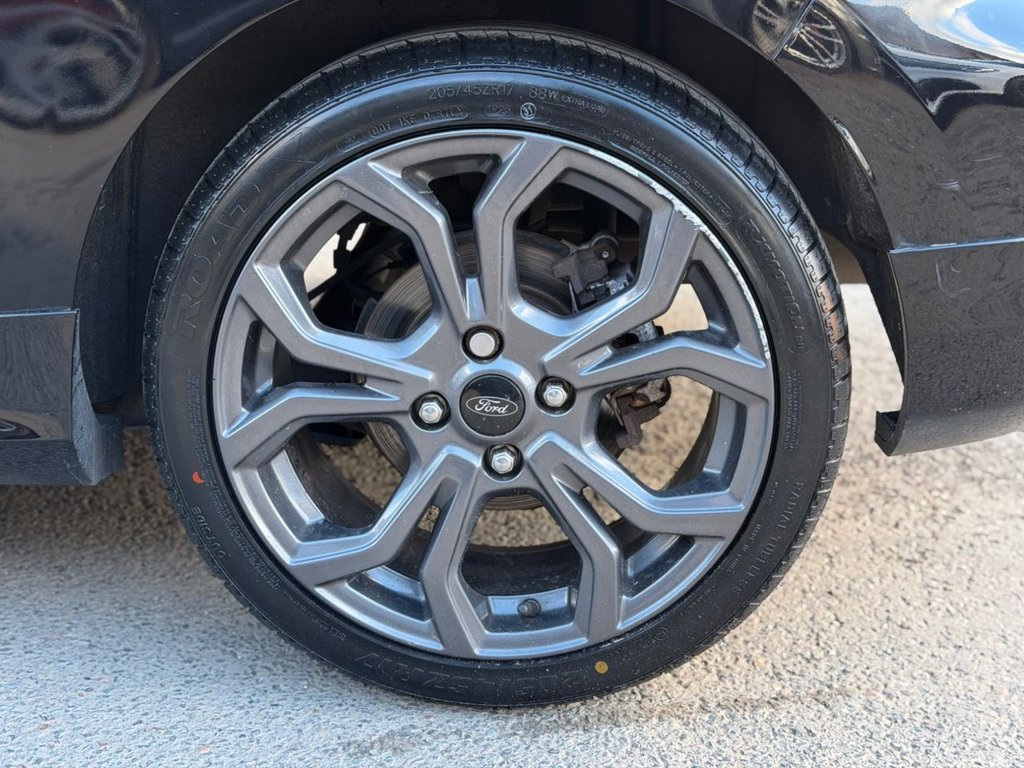 Used Ford Fiesta 2018 for sale - 76439117: Photo 44