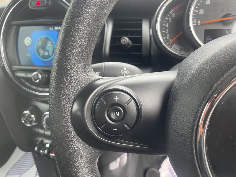 Used MINI Hatch 2019 for sale - 78054216: Photo 24