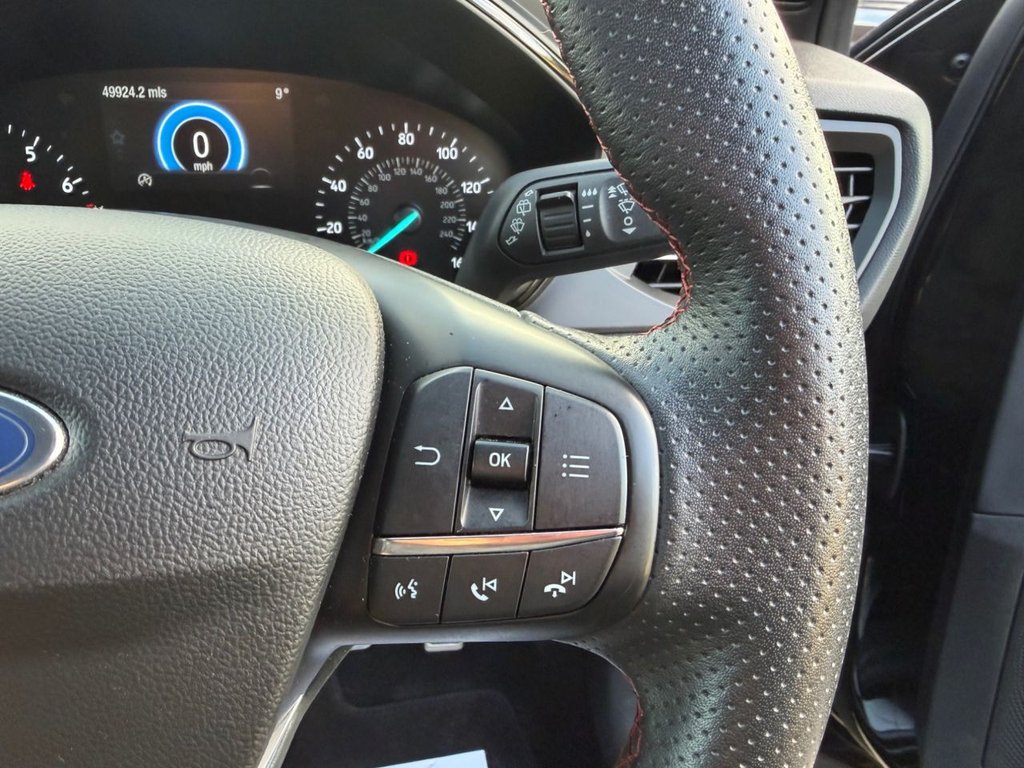 Used Ford Focus 2019 for sale - 76910286: Photo 43