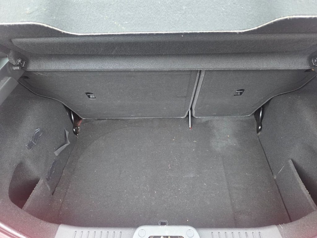 Used Ford Fiesta 2015 for sale - 76470330: Photo 46