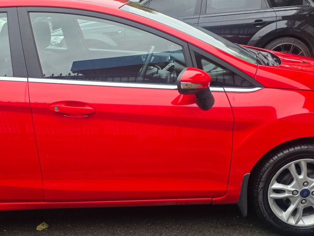 Used Ford Fiesta 2015 for sale - 76470330: Photo 5