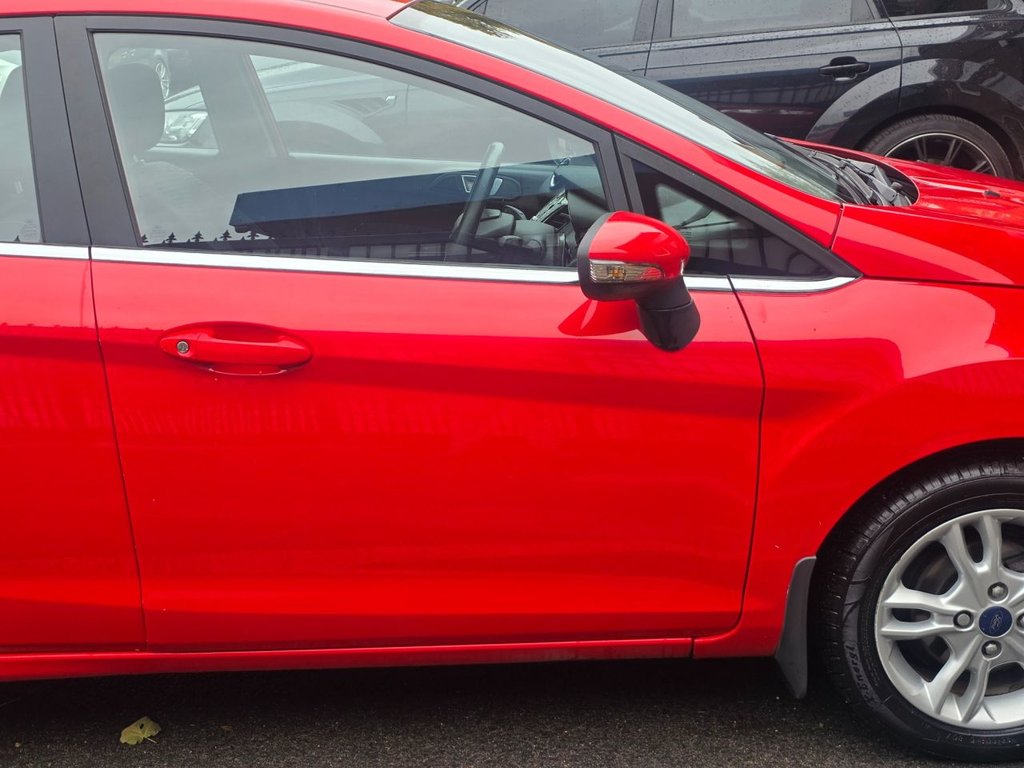 Used Ford Fiesta 2015 for sale - 76470330: Photo 6