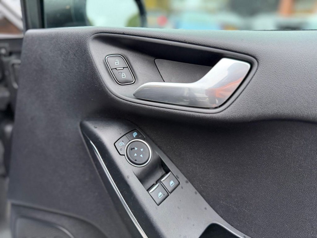 Used Ford Fiesta 2020 for sale - 76546997: Photo 31