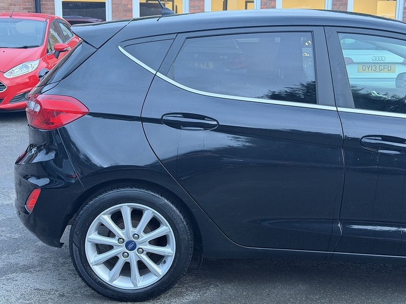 Used Ford Fiesta 2018 for sale - 77577909: Photo 12