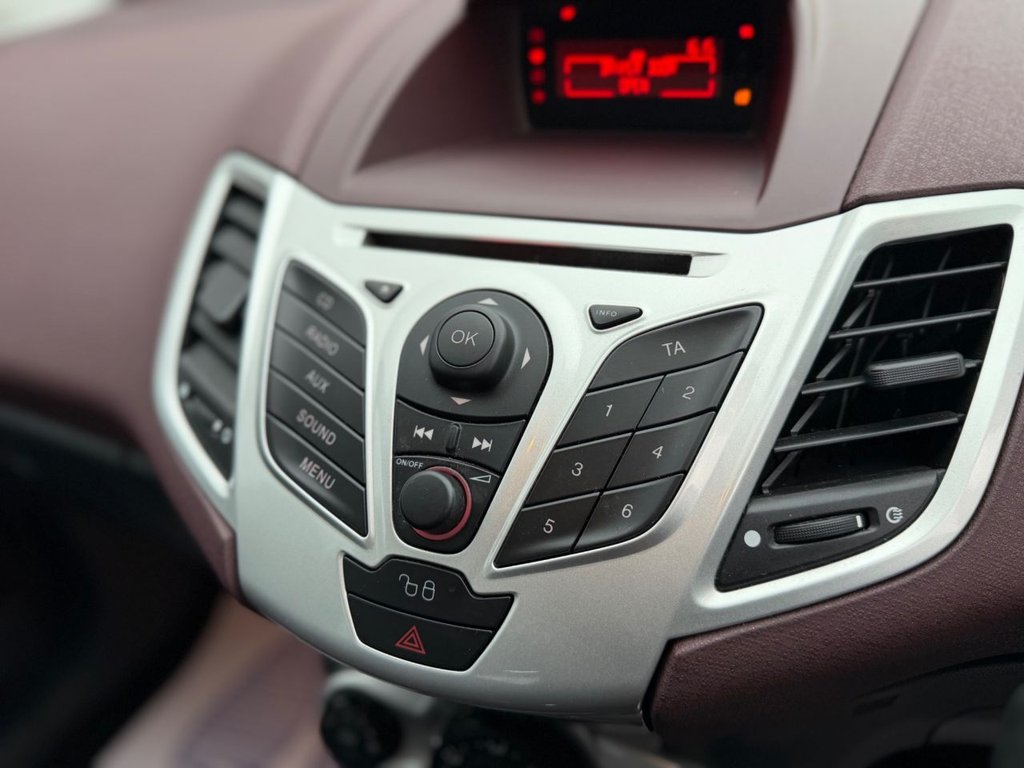 Used Ford Fiesta 2008 for sale - 76430237: Photo 24