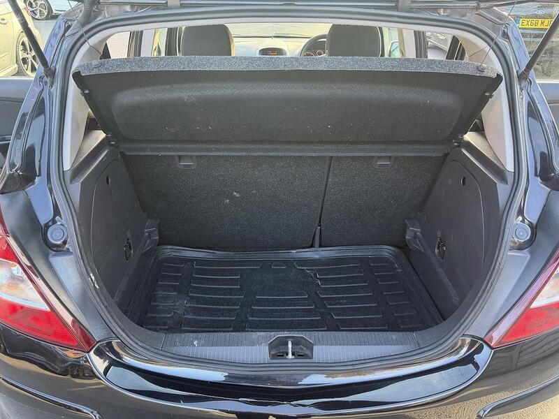 Used Vauxhall Corsa 2010 for sale - 77730896: Photo 22