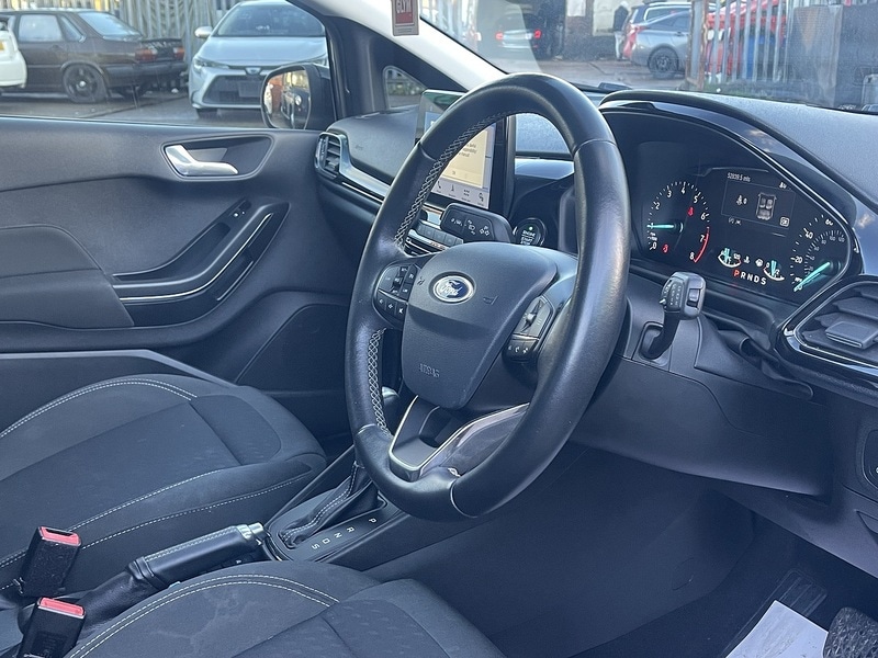 Used Ford Fiesta 2018 for sale - 77805781: Photo 2