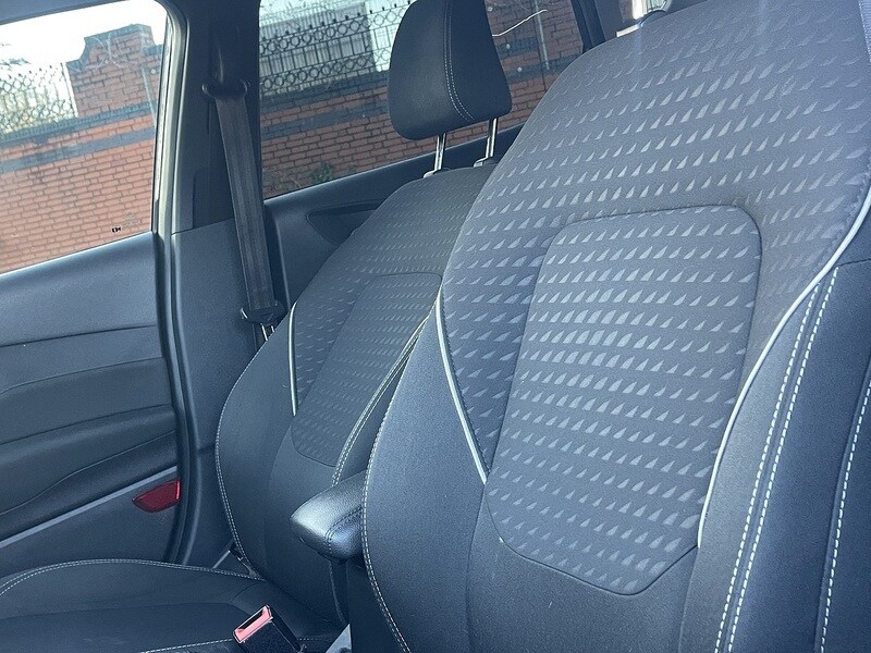 Used Ford Fiesta 2018 for sale - 77805781: Photo 37