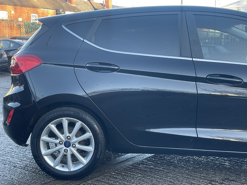 Used Ford Fiesta 2018 for sale - 77805781: Photo 5