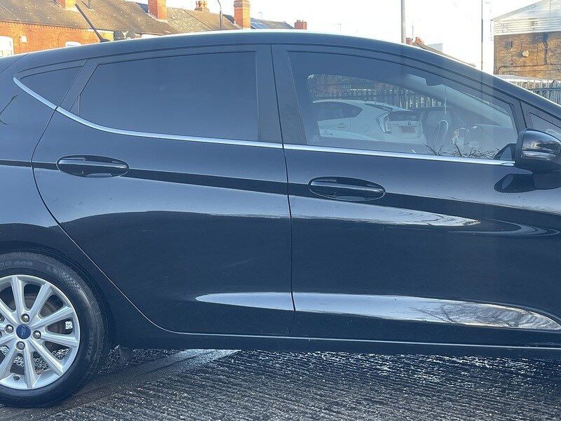 Used Ford Fiesta 2018 for sale - 77805781: Photo 6