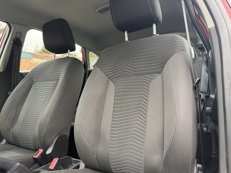 Used Ford Fiesta 2016 for sale - 77591394: Photo 41