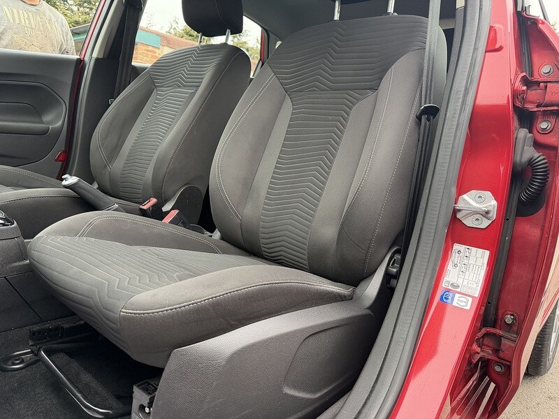 Used Ford Fiesta 2016 for sale - 77591394: Photo 42