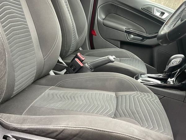 Used Ford Fiesta 2013 for sale - 76261026: Photo 26