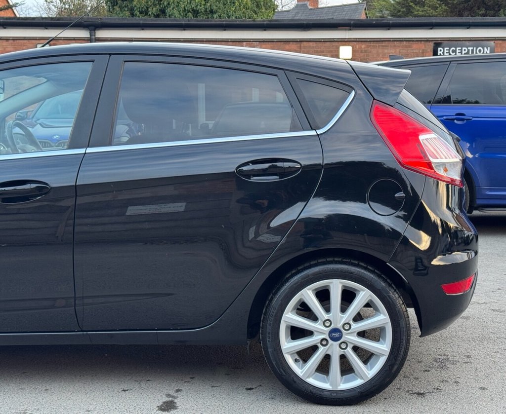 Used Ford Fiesta 2017 for sale - 76386444: Photo 24