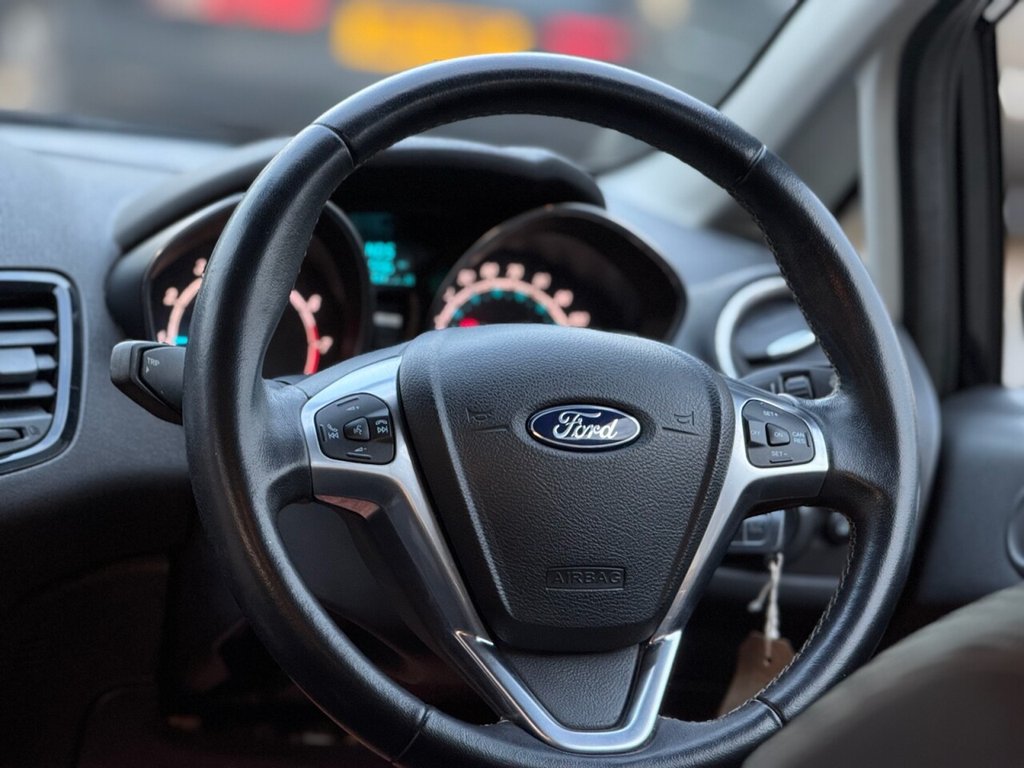 Used Ford Fiesta 2017 for sale - 76386444: Photo 36