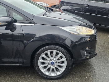 Used Ford Fiesta 2014 for sale - 77168533: Photo