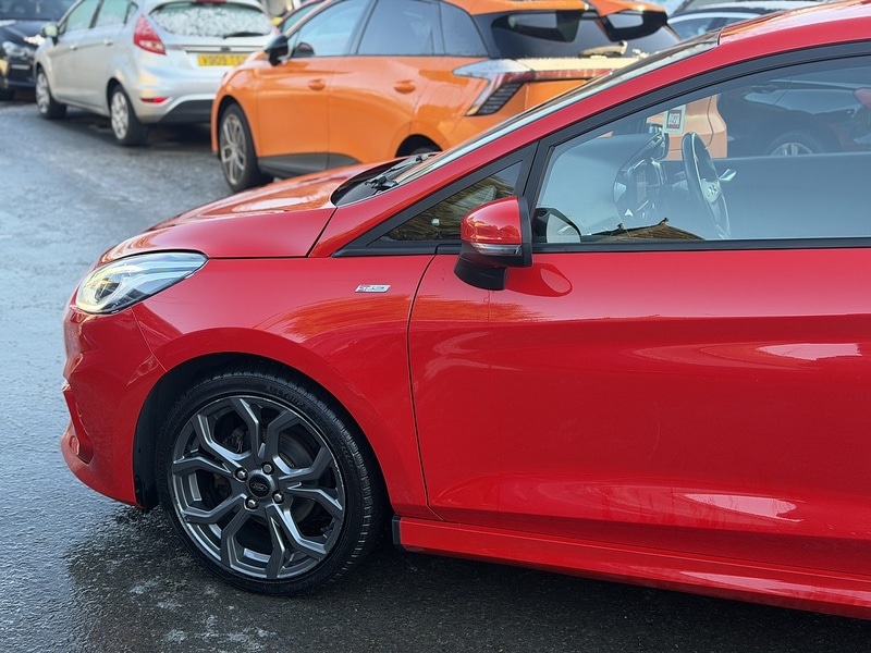 Used Ford Fiesta 2018 for sale - 77149335: Photo 5