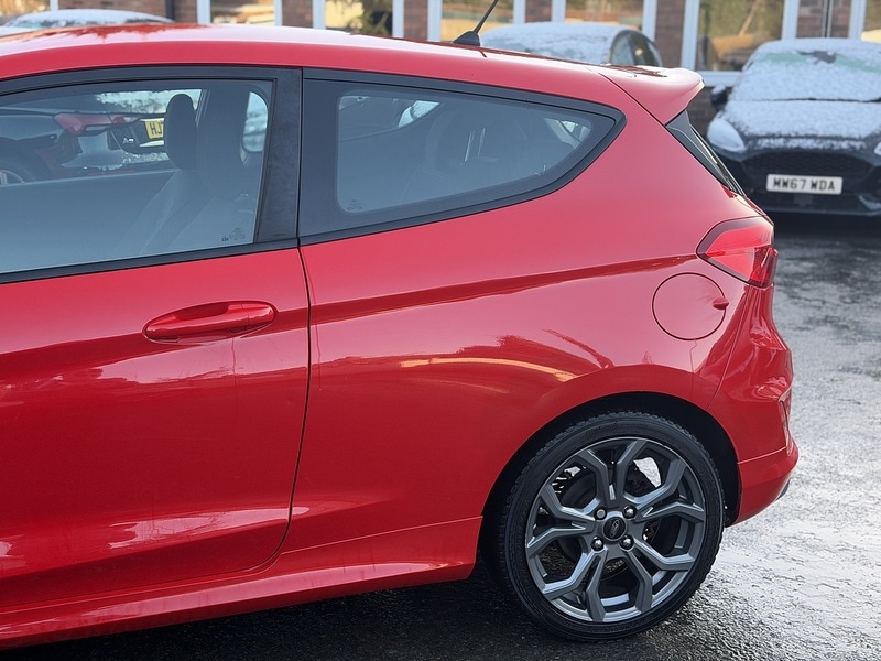 Used Ford Fiesta 2018 for sale - 77149335: Photo 8