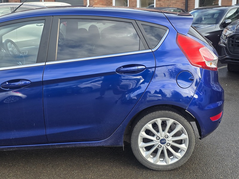 Used Ford Fiesta 2015 for sale - 77356859: Photo 20