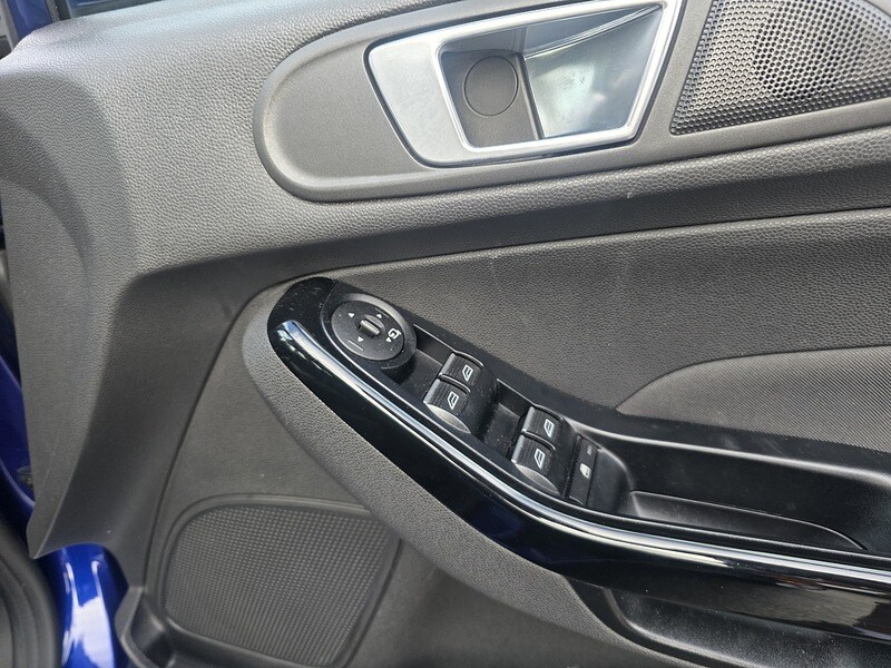 Used Ford Fiesta 2015 for sale - 77356859: Photo 28