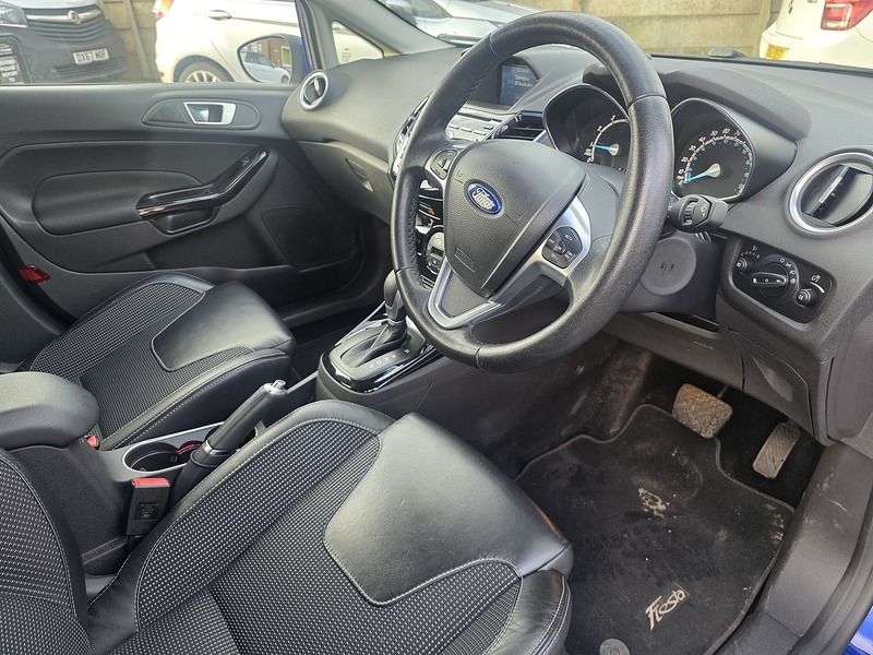 Used Ford Fiesta 2015 for sale - 77356859: Photo 3