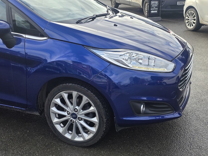 Used Ford Fiesta 2015 for sale - 77356859: Photo 4