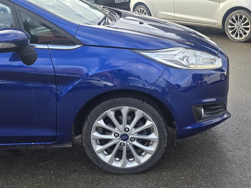 Used Ford Fiesta 2015 for sale - 77356859: Photo 5