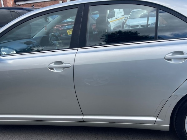 Used Toyota Avensis 2003 for sale - 76256045: Photo 16