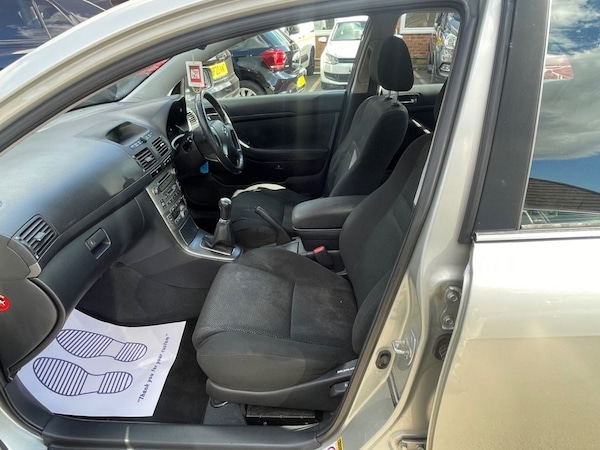 Used Toyota Avensis 2003 for sale - 76256045: Photo 29