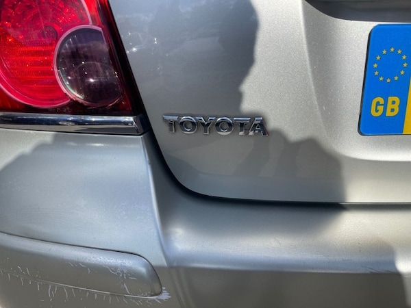 Used Toyota Avensis 2003 for sale - 76256045: Photo 37