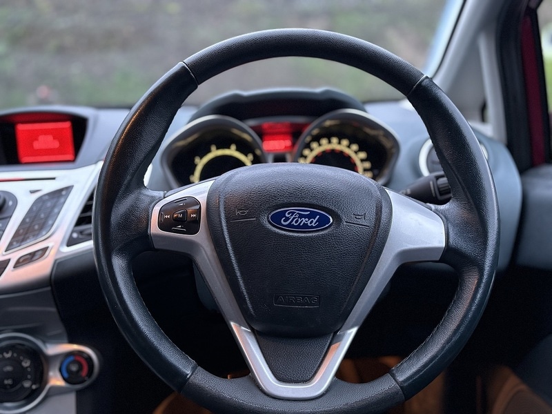 Used Ford Fiesta 2009 for sale - 77409087: Photo 28