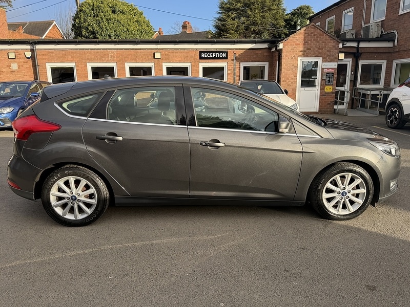 Used Ford Focus 2018 for sale - 78062031: Photo 16