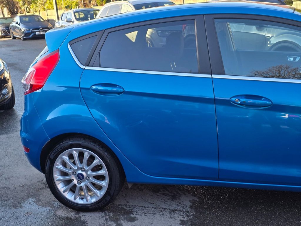 Used Ford Fiesta 2013 for sale - 76698885: Photo 10