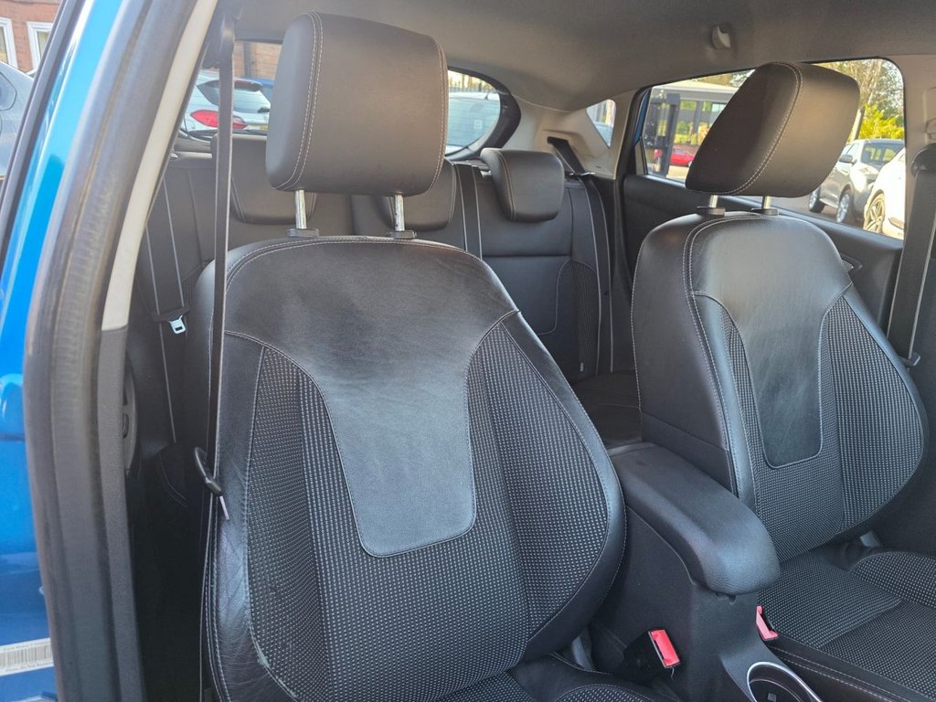 Used Ford Fiesta 2013 for sale - 76698885: Photo 35