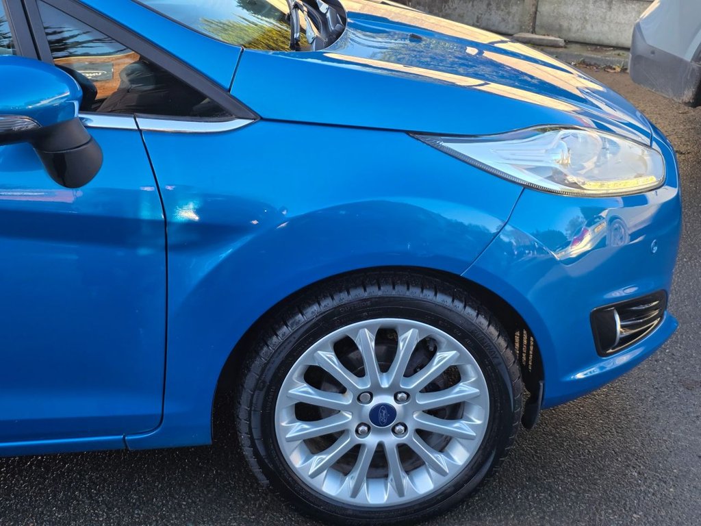 Used Ford Fiesta 2013 for sale - 76698885: Photo 4