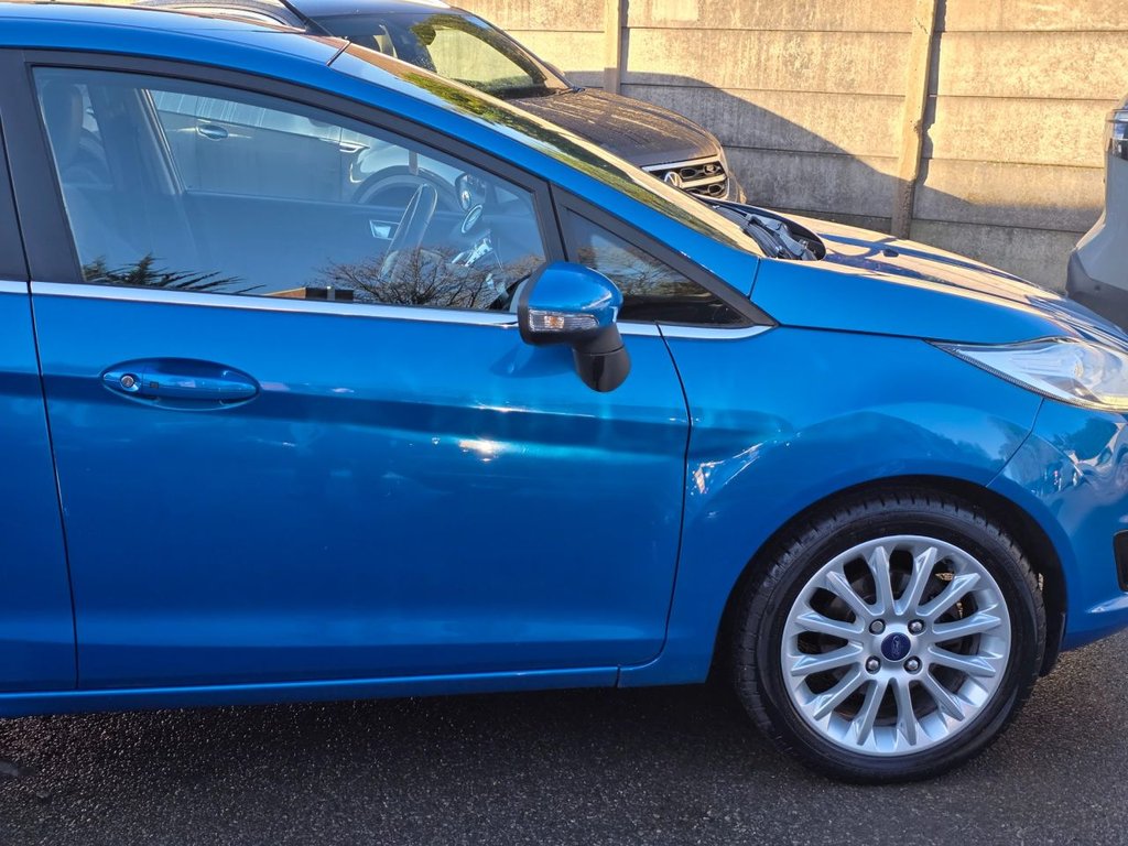 Used Ford Fiesta 2013 for sale - 76698885: Photo 6