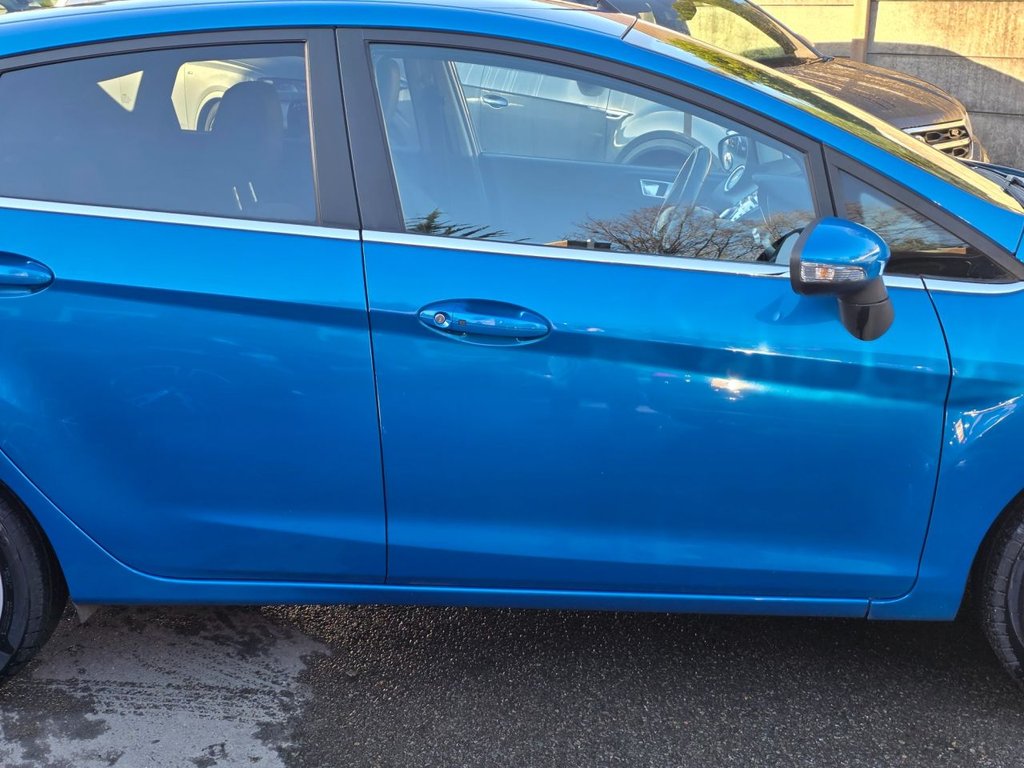 Used Ford Fiesta 2013 for sale - 76698885: Photo 7