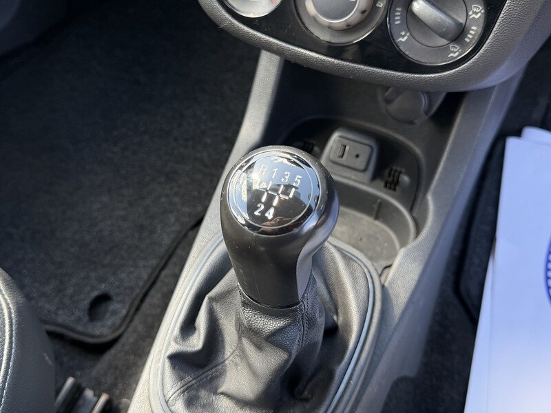 Used Vauxhall Corsa 2014 for sale - 78213119: Photo 31