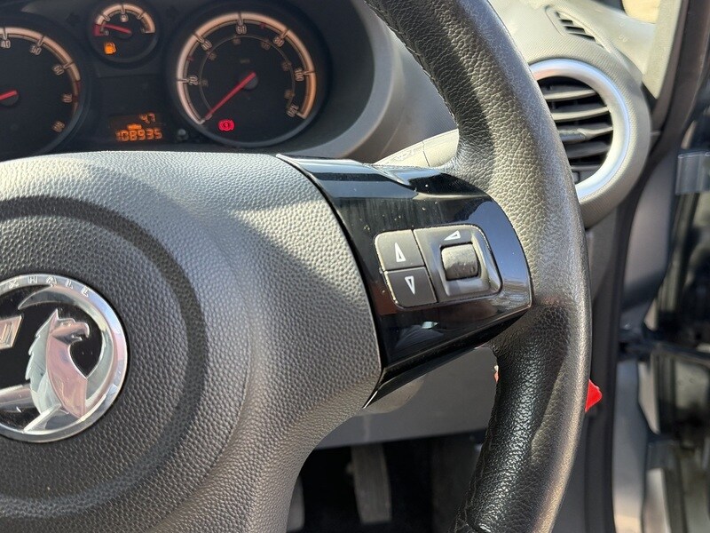 Used Vauxhall Corsa 2014 for sale - 78213119: Photo 43