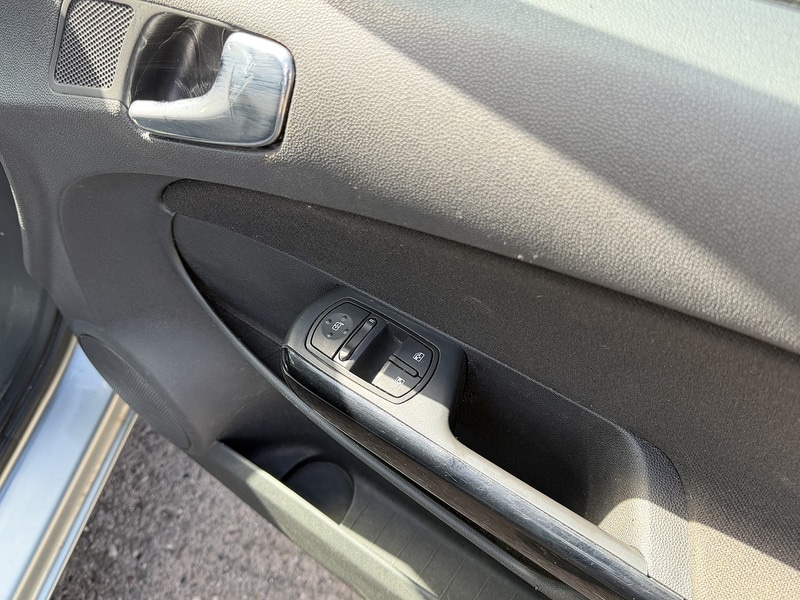 Used Vauxhall Corsa 2014 for sale - 78213119: Photo 57