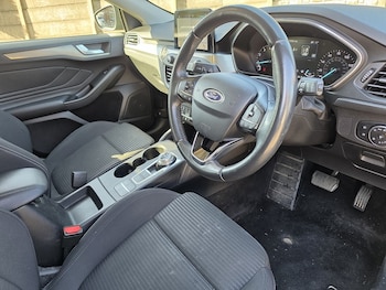 Used Ford Focus 2019 for sale - 78713947: Photo