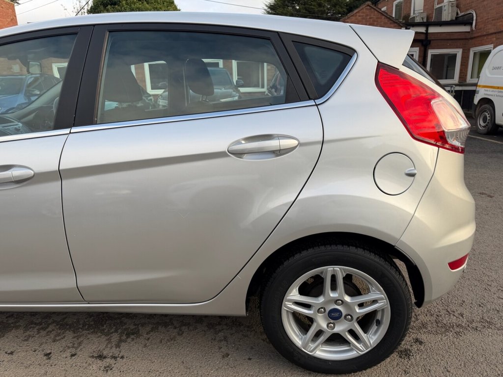 Used Ford Fiesta 2013 for sale - 76454329: Photo 14