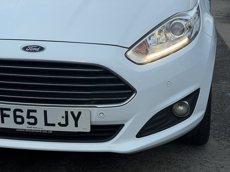 Used Ford Fiesta 2015 for sale - 77501086: Photo 11