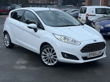 Used Ford Fiesta 2015 for sale - 77501086: Photo