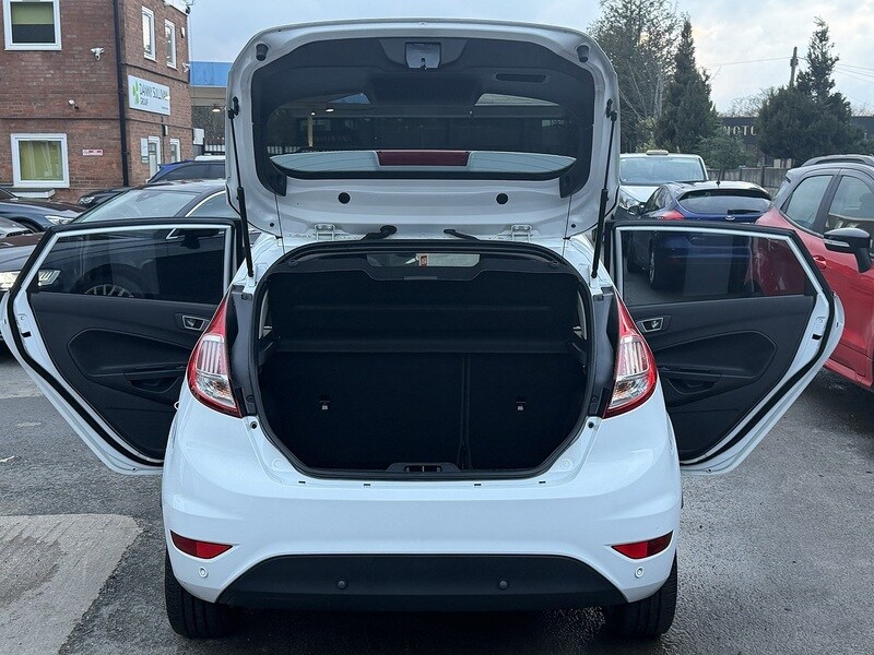 Used Ford Fiesta 2015 for sale - 77501086: Photo 21