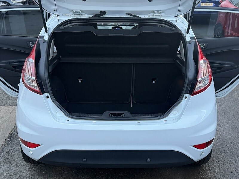 Used Ford Fiesta 2015 for sale - 77501086: Photo 22