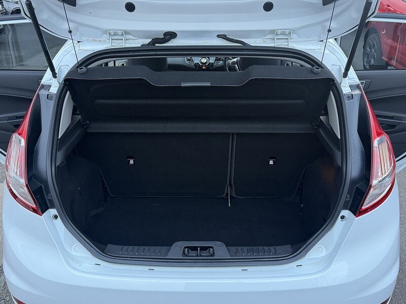 Used Ford Fiesta 2015 for sale - 77501086: Photo 23