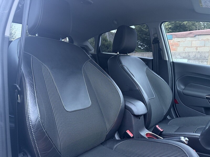 Used Ford Fiesta 2015 for sale - 77501086: Photo 43