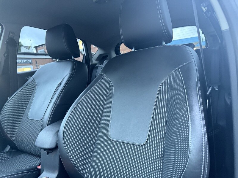 Used Ford Fiesta 2015 for sale - 77501086: Photo 45